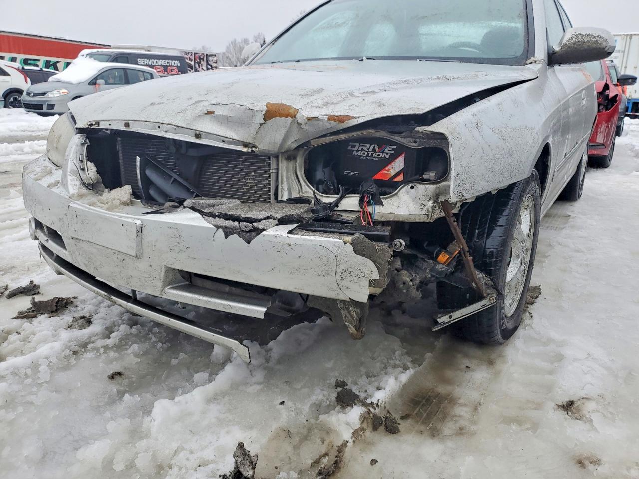 2004 HYUNDAI ELANTRA GLS photo 12