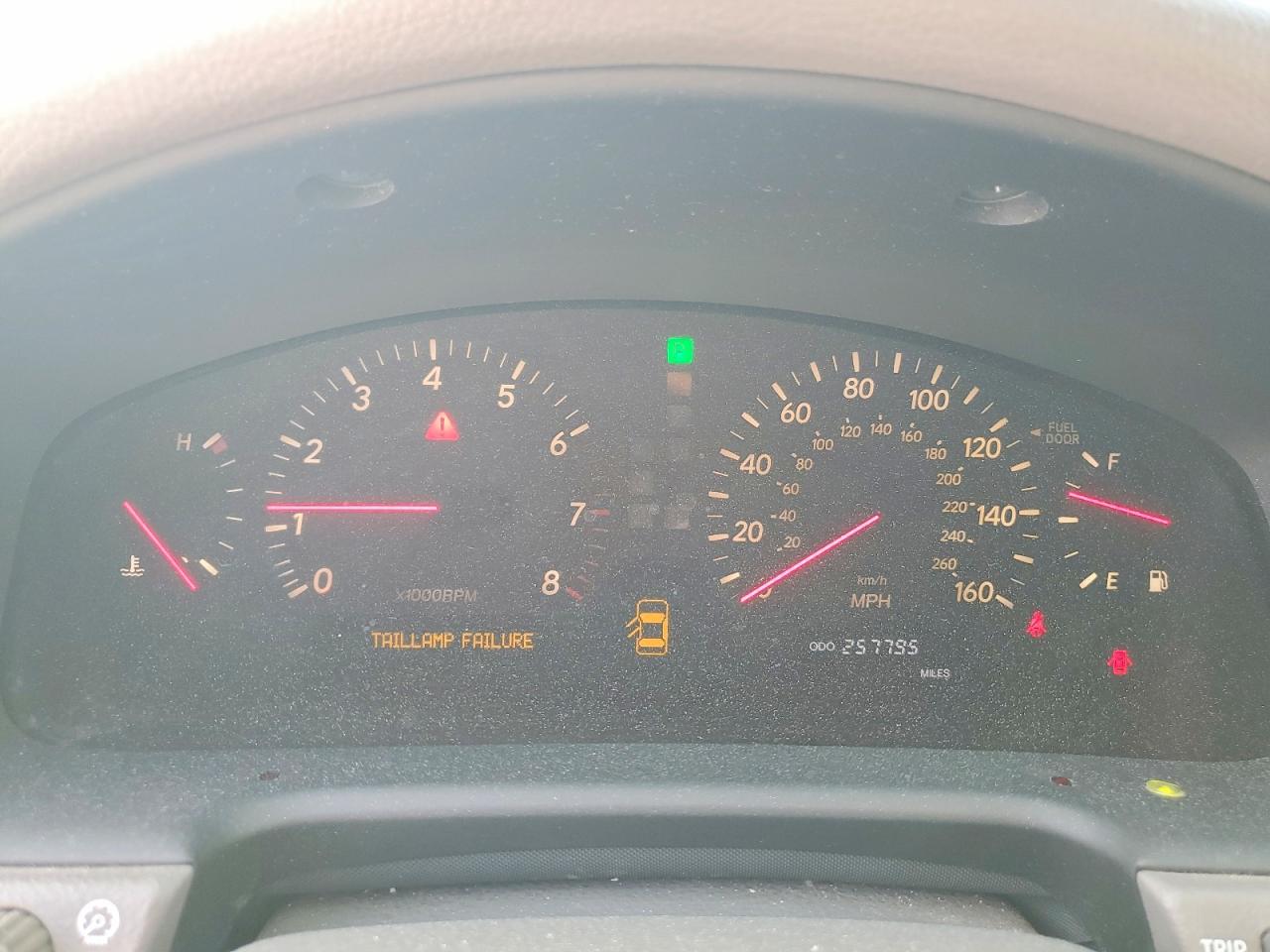 2001 LEXUS LS 430 photo 9