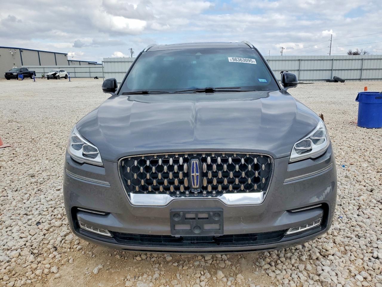 2021 LINCOLN AVIATOR GRAND TOURING photo 5
