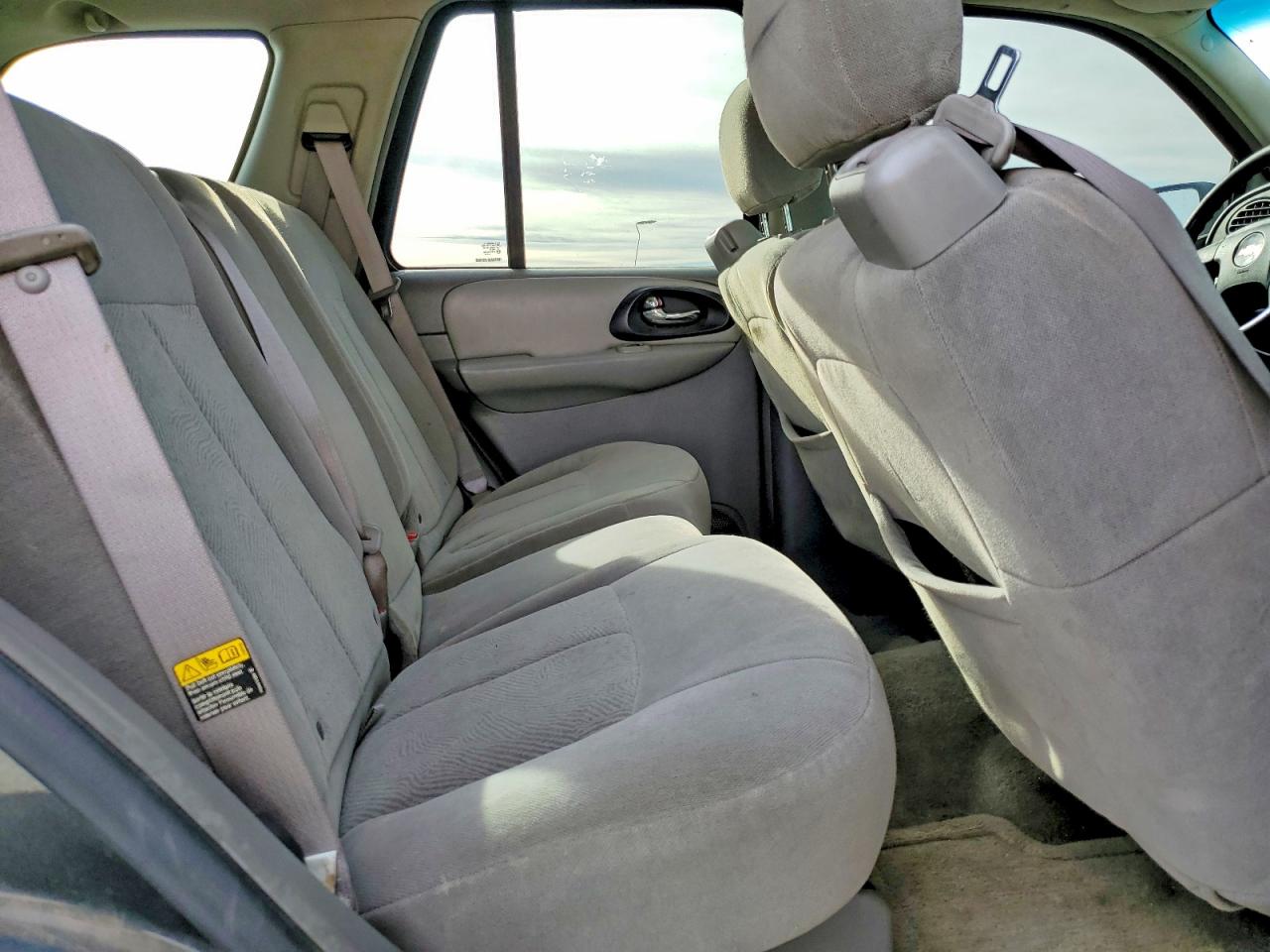 2005 CHEVROLET TRAILBLAZER LS photo 11