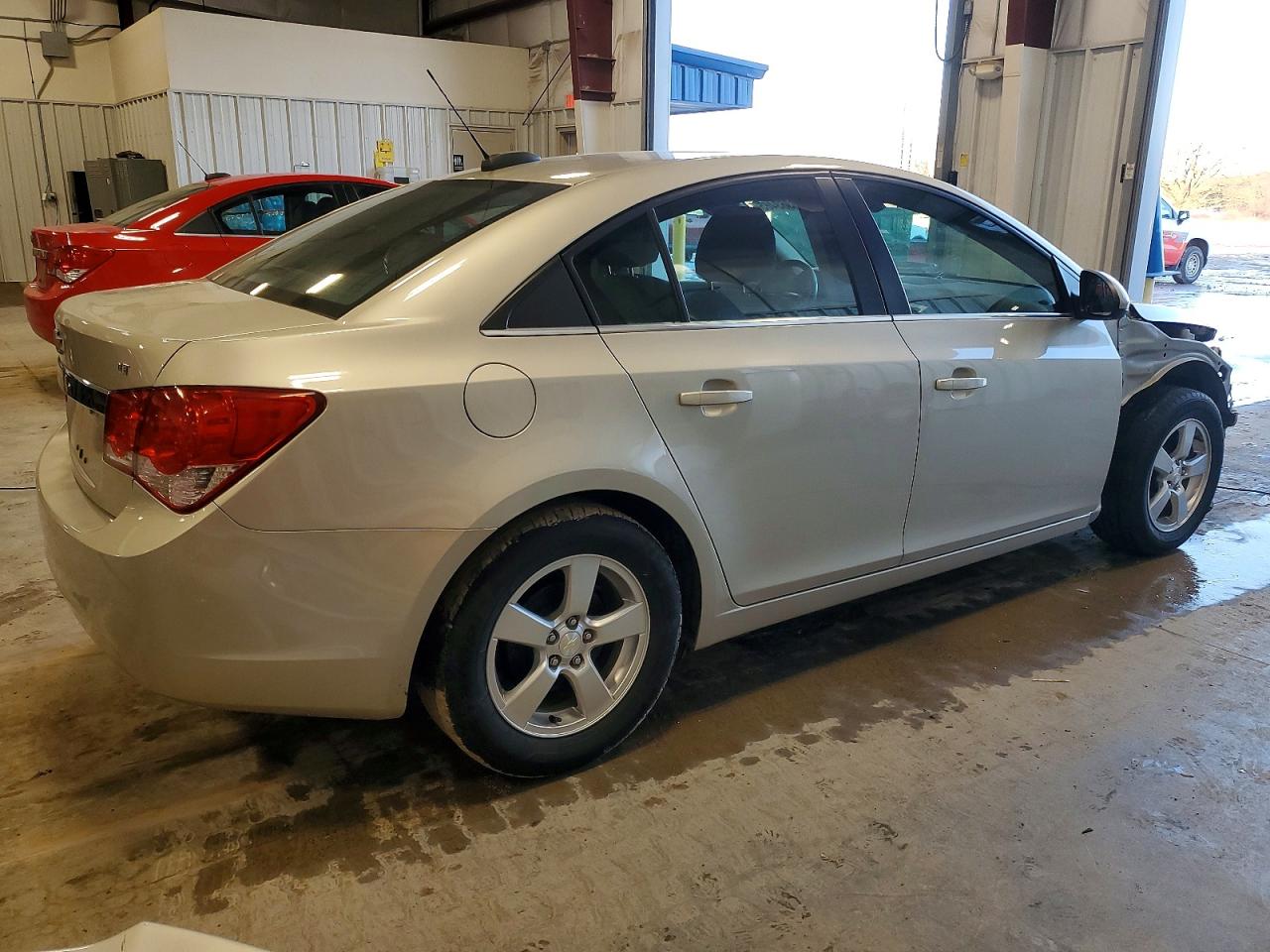 2016 CHEVROLET CRUZE LIMITED LT photo 3