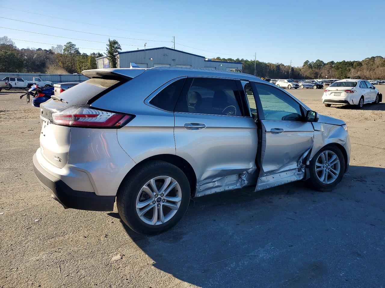 2019 FORD EDGE SEL photo 3