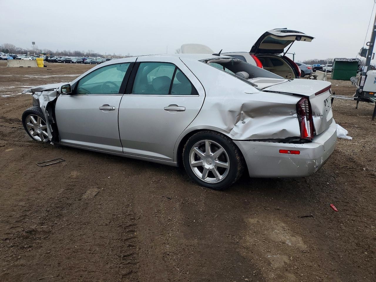 2006 CADILLAC STS photo 2