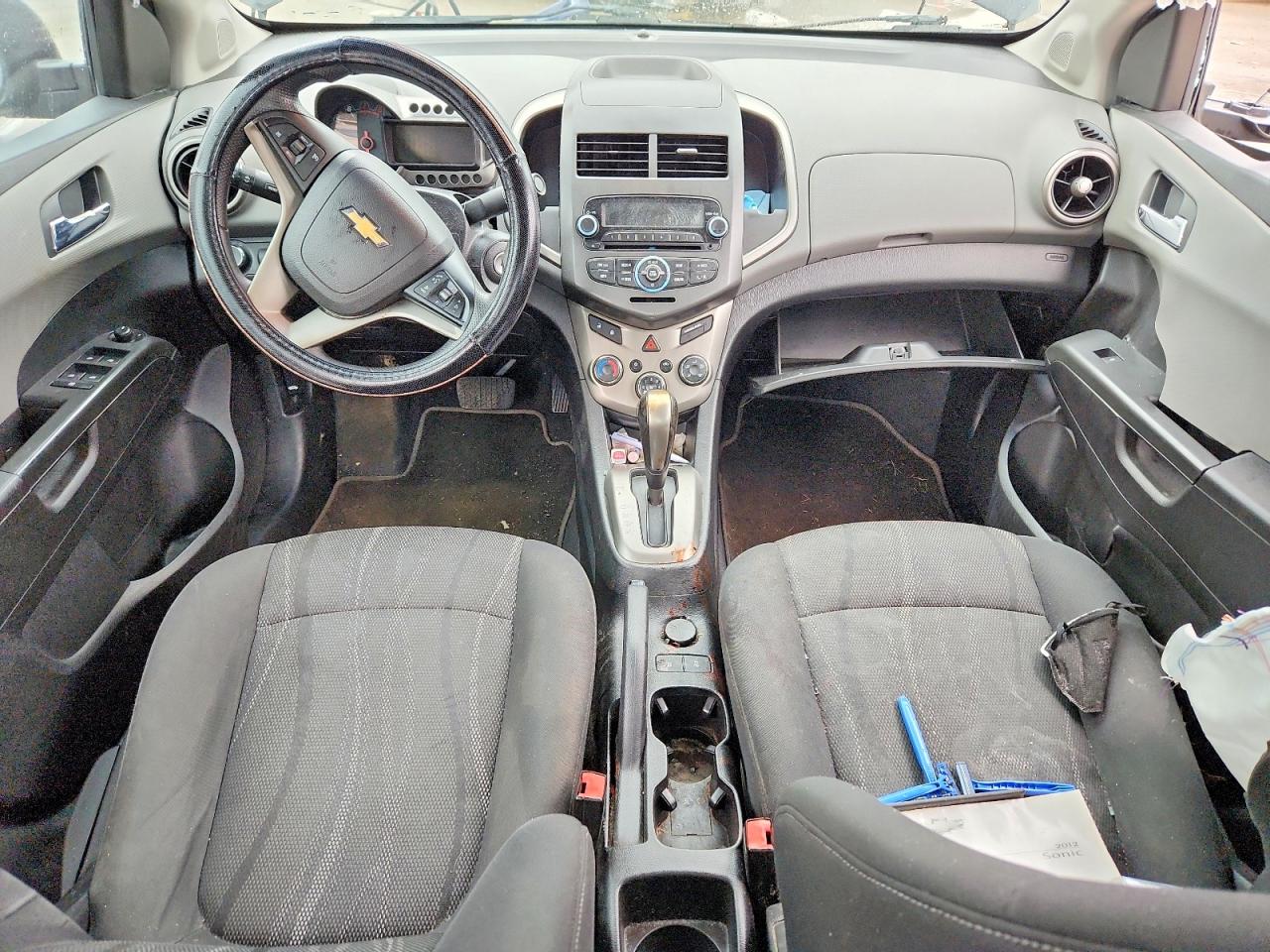 2012 CHEVROLET SONIC LT photo 8