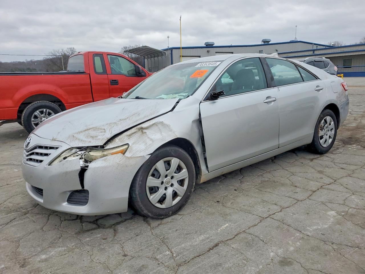 2011 TOYOTA CAMRY
