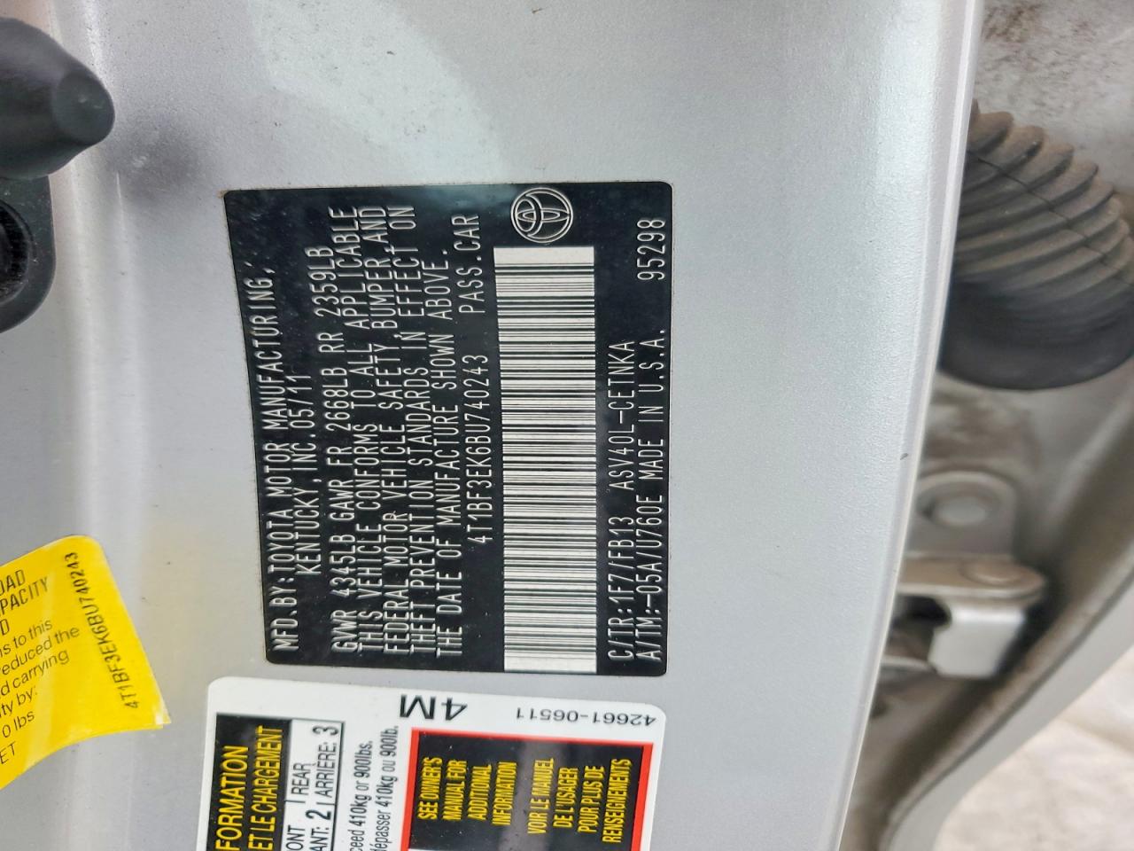 2011 TOYOTA CAMRY BASE photo 12