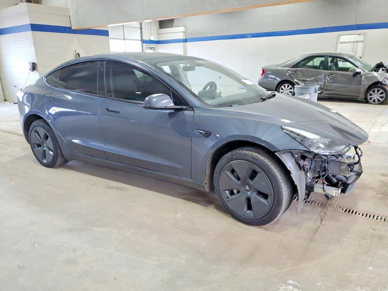2023 TESLA MODEL 3 photo 4