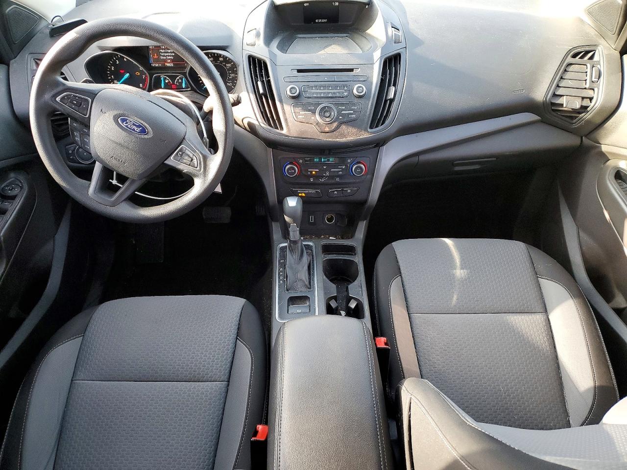 2017 FORD ESCAPE SE photo 8