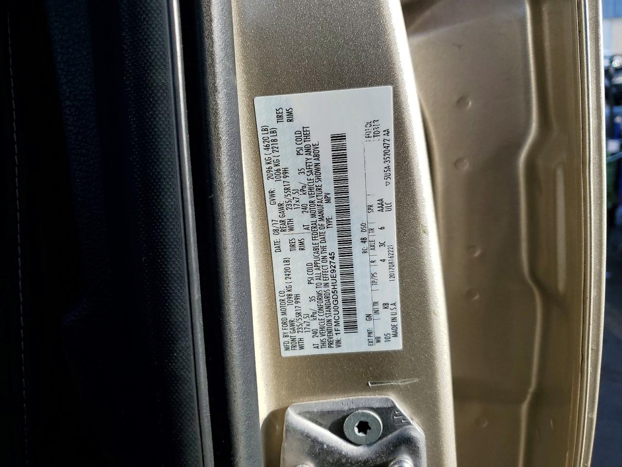 2017 FORD ESCAPE SE photo 12
