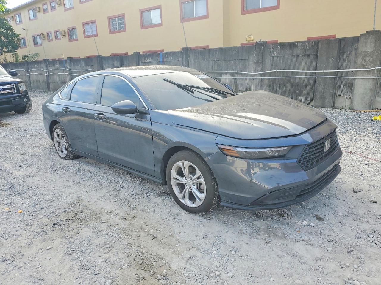 2025 HONDA ACCORD LX photo 7