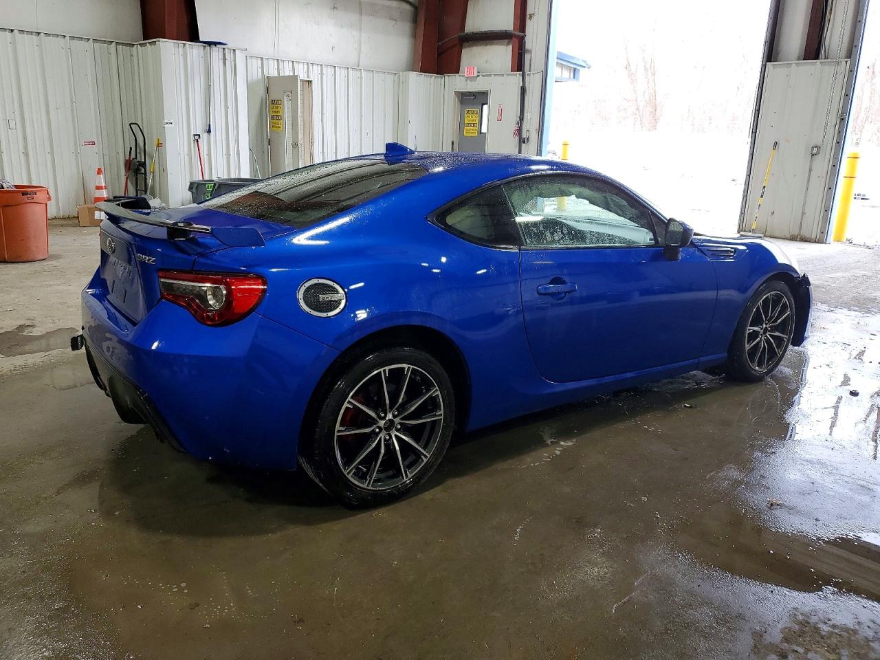 2017 SUBARU BRZ 2.0 PREMIUM photo 3
