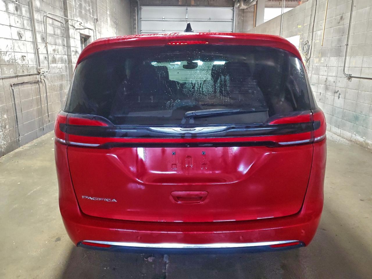 2025 CHRYSLER PACIFICA SELECT photo 6