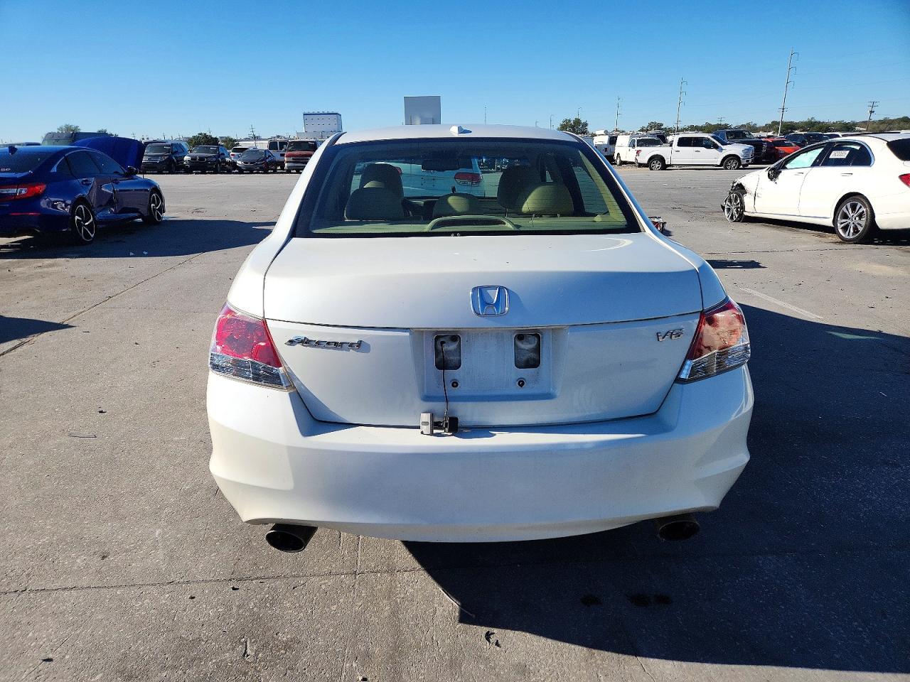2010 HONDA ACCORD EXL photo 6