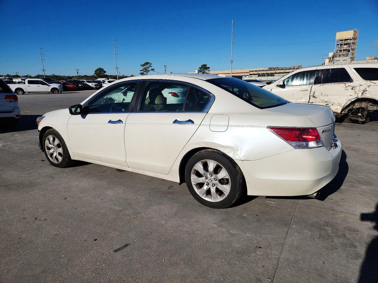 2010 HONDA ACCORD EXL photo 2