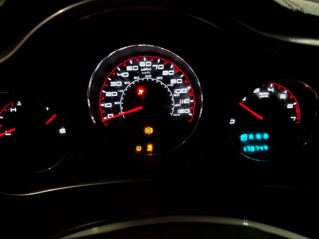 2013 DODGE AVENGER SE photo 9