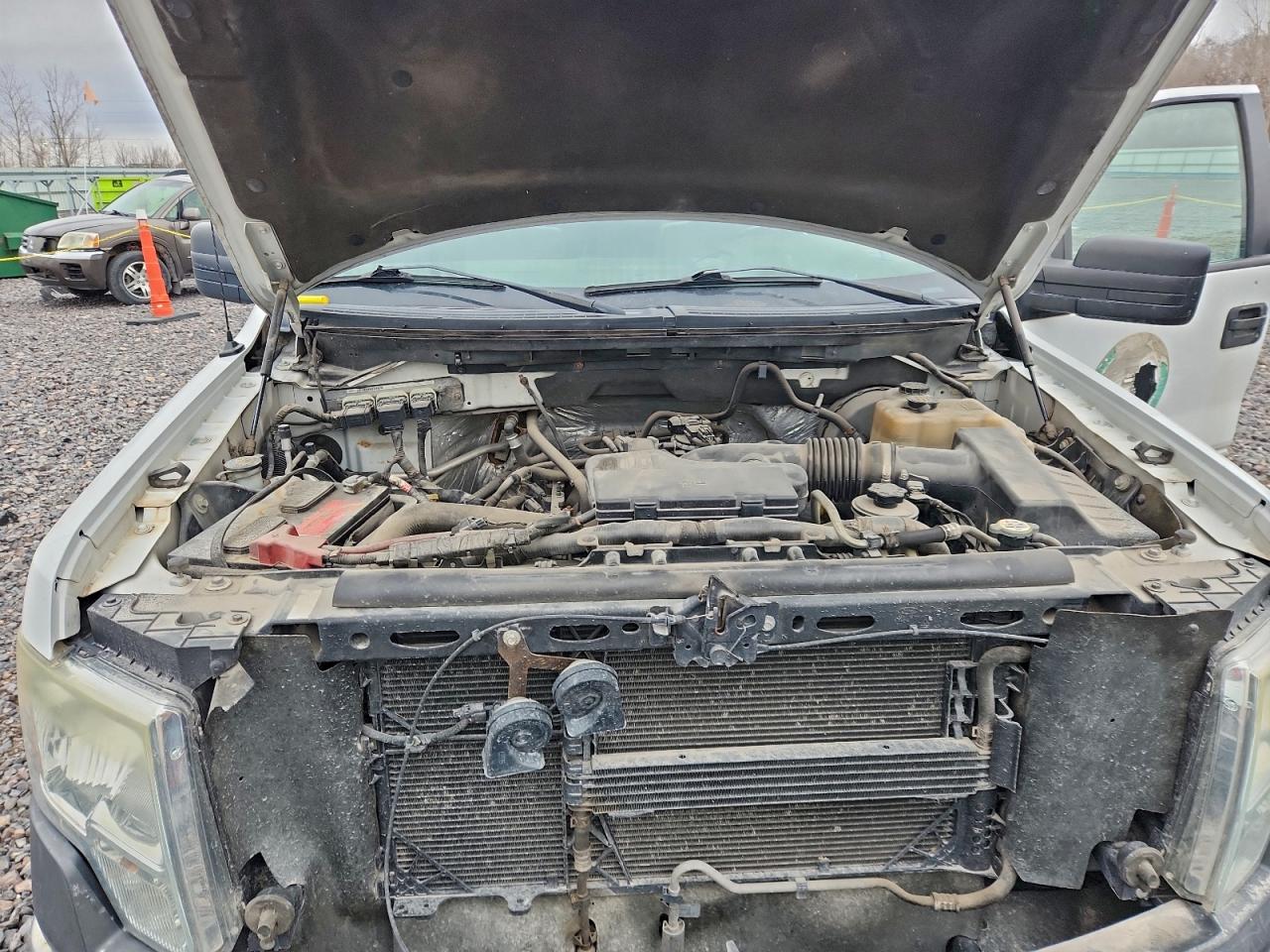 2010 FORD F150 photo 11