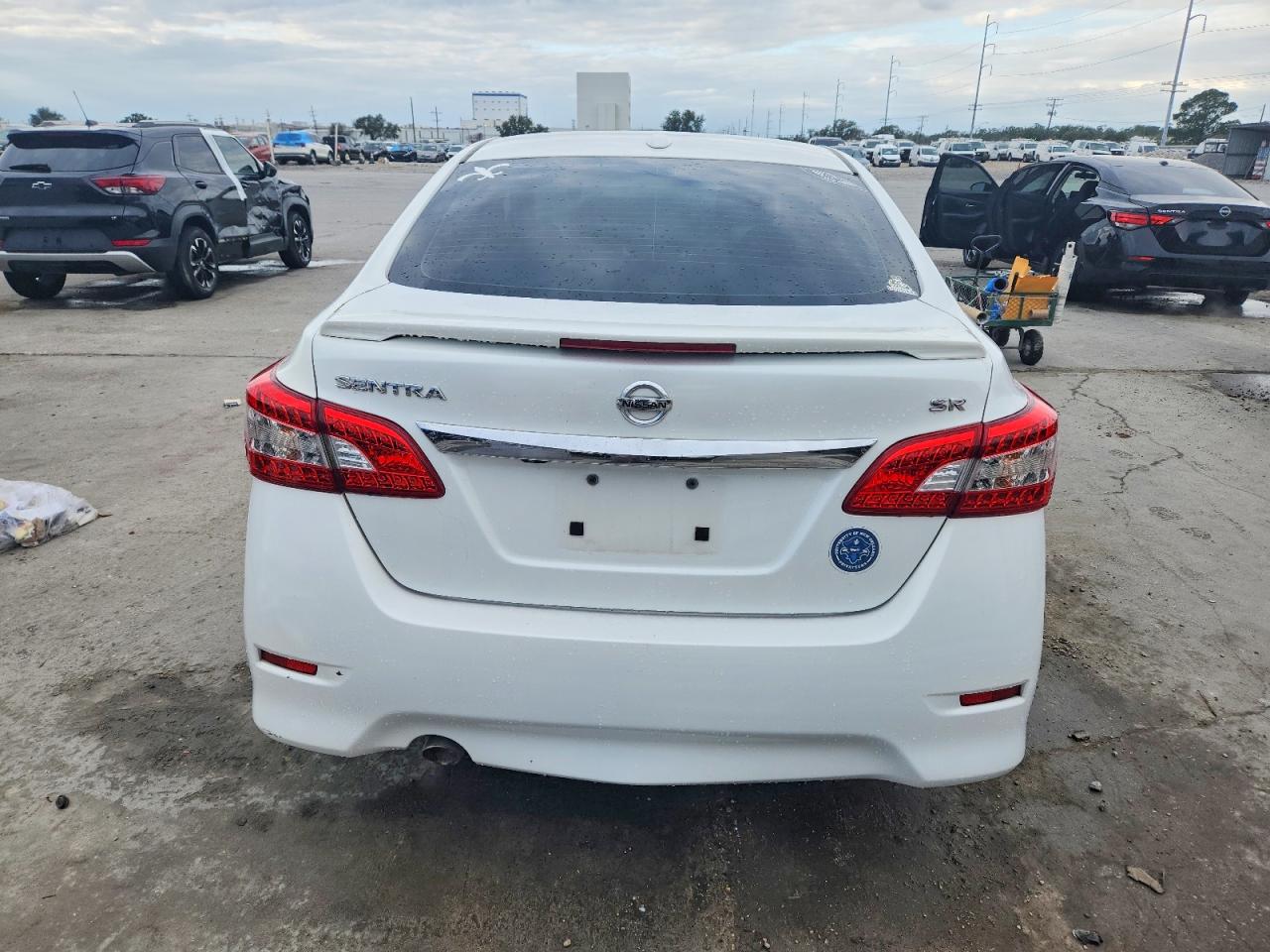 2015 NISSAN SENTRA S photo 6