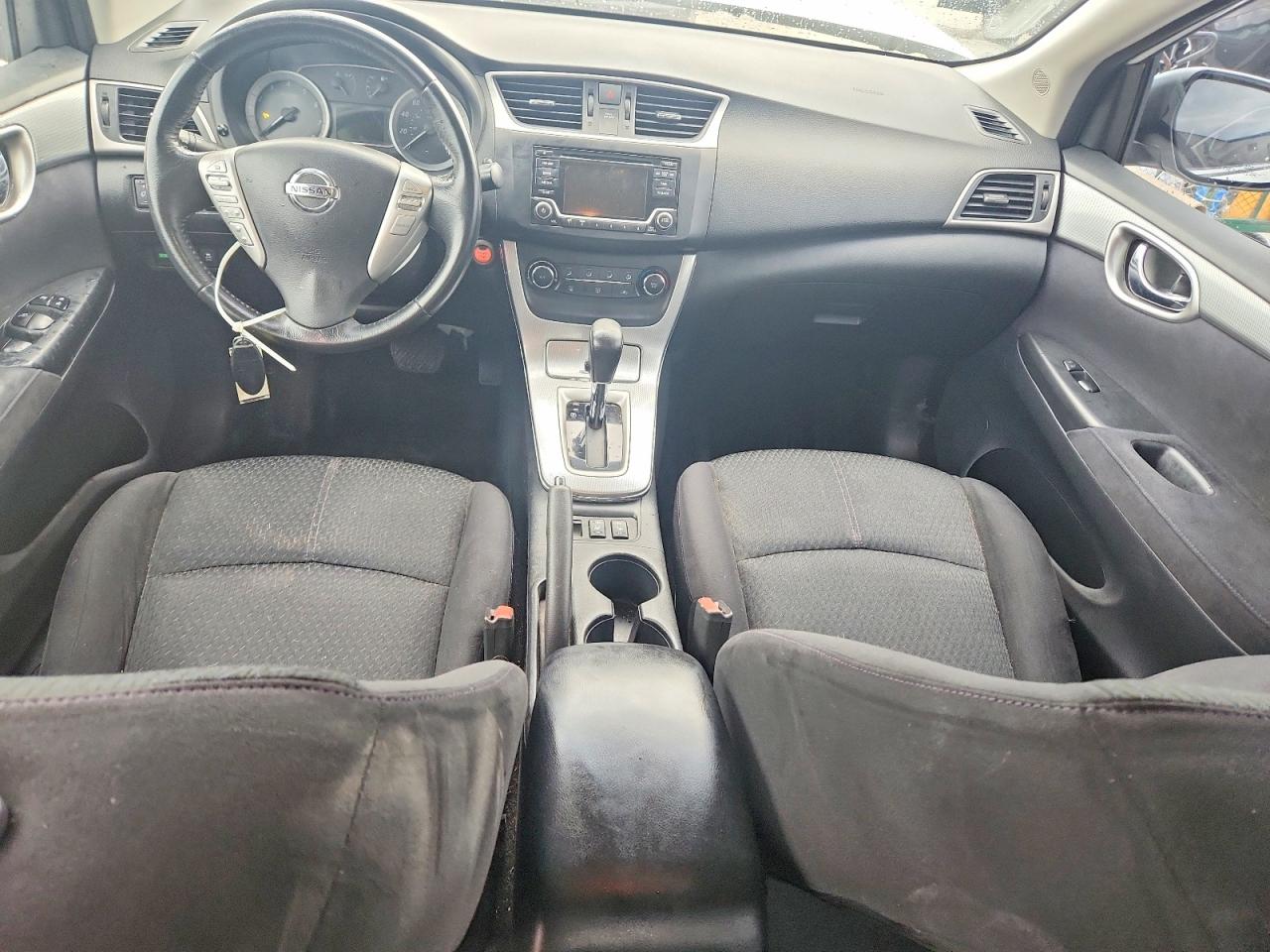 2015 NISSAN SENTRA S photo 8