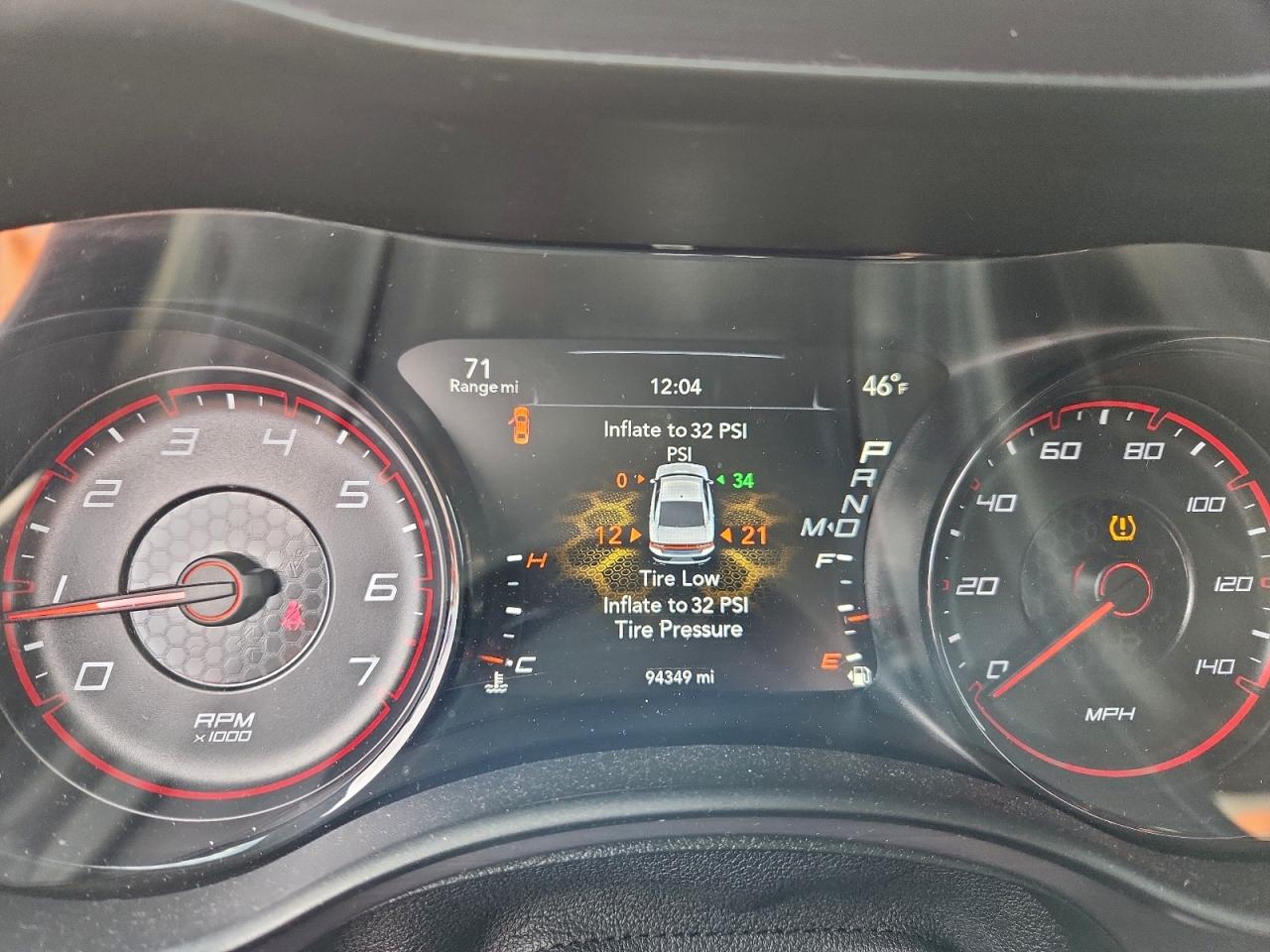 2017 DODGE CHARGER SXT photo 9