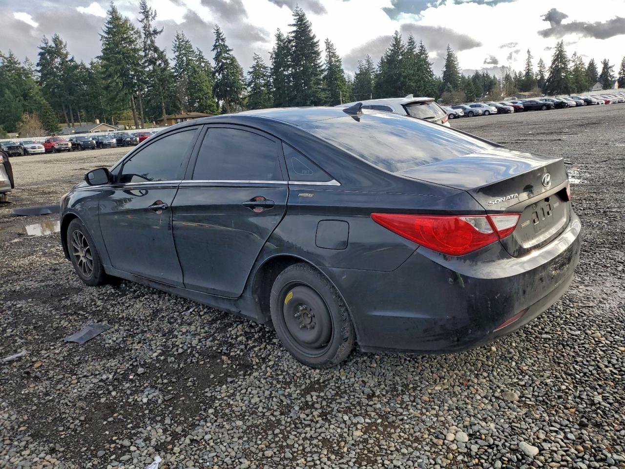 2011 HYUNDAI SONATA GLS photo 2