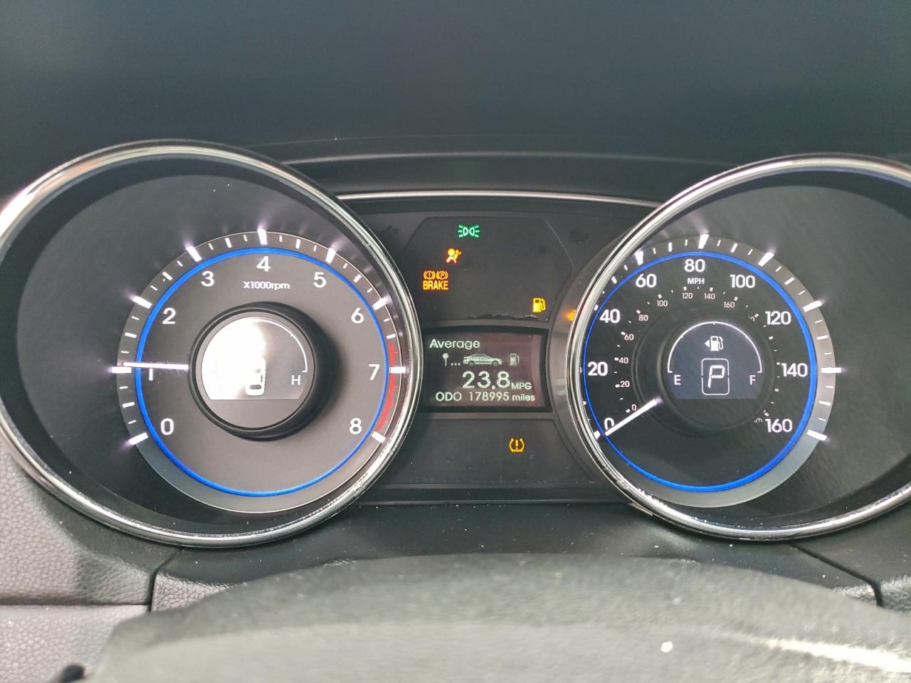 2011 HYUNDAI SONATA GLS photo 9