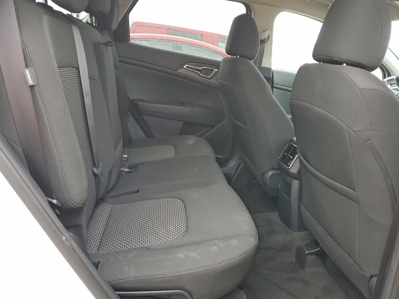 2025 KIA SPORTAGE LX photo 11