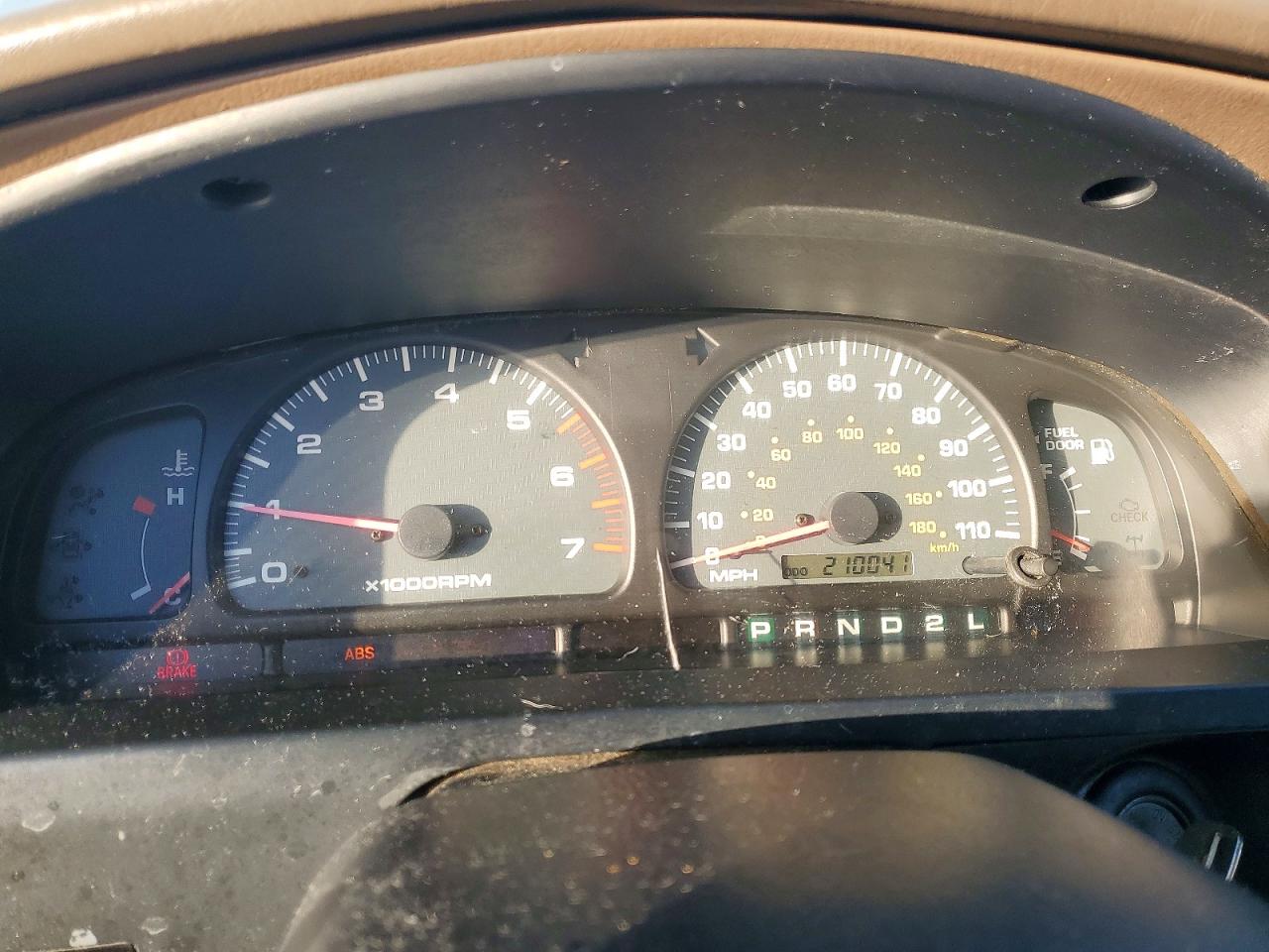 2000 TOYOTA 4RUNNER SR5 photo 9