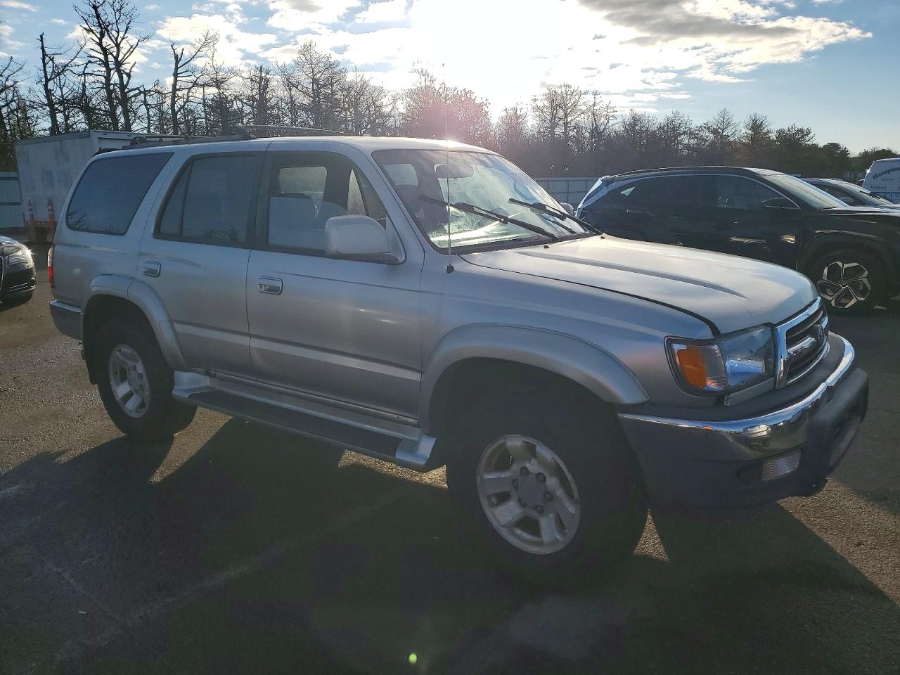 2000 TOYOTA 4RUNNER SR5 photo 4