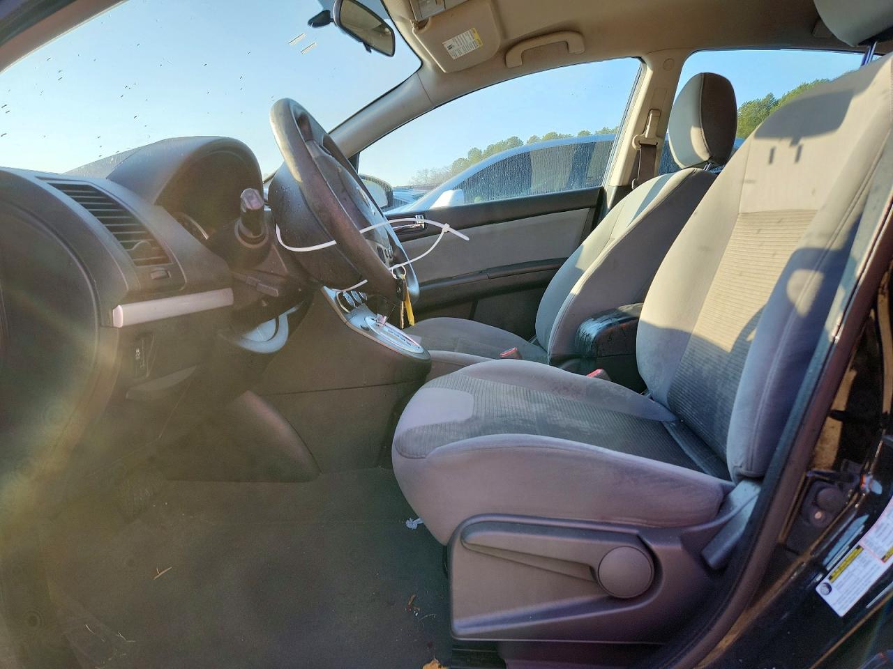 2012 NISSAN SENTRA 2.0 photo 7
