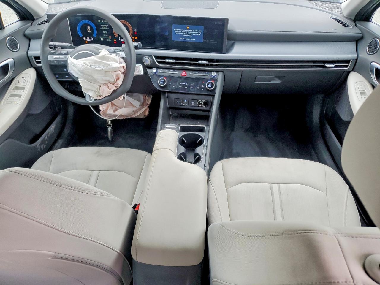 2024 HYUNDAI SONATA SEL photo 8
