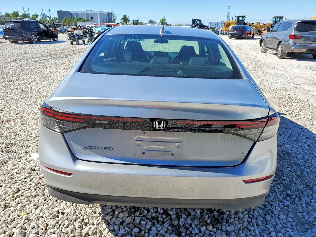 2025 HONDA ACCORD LX photo 6