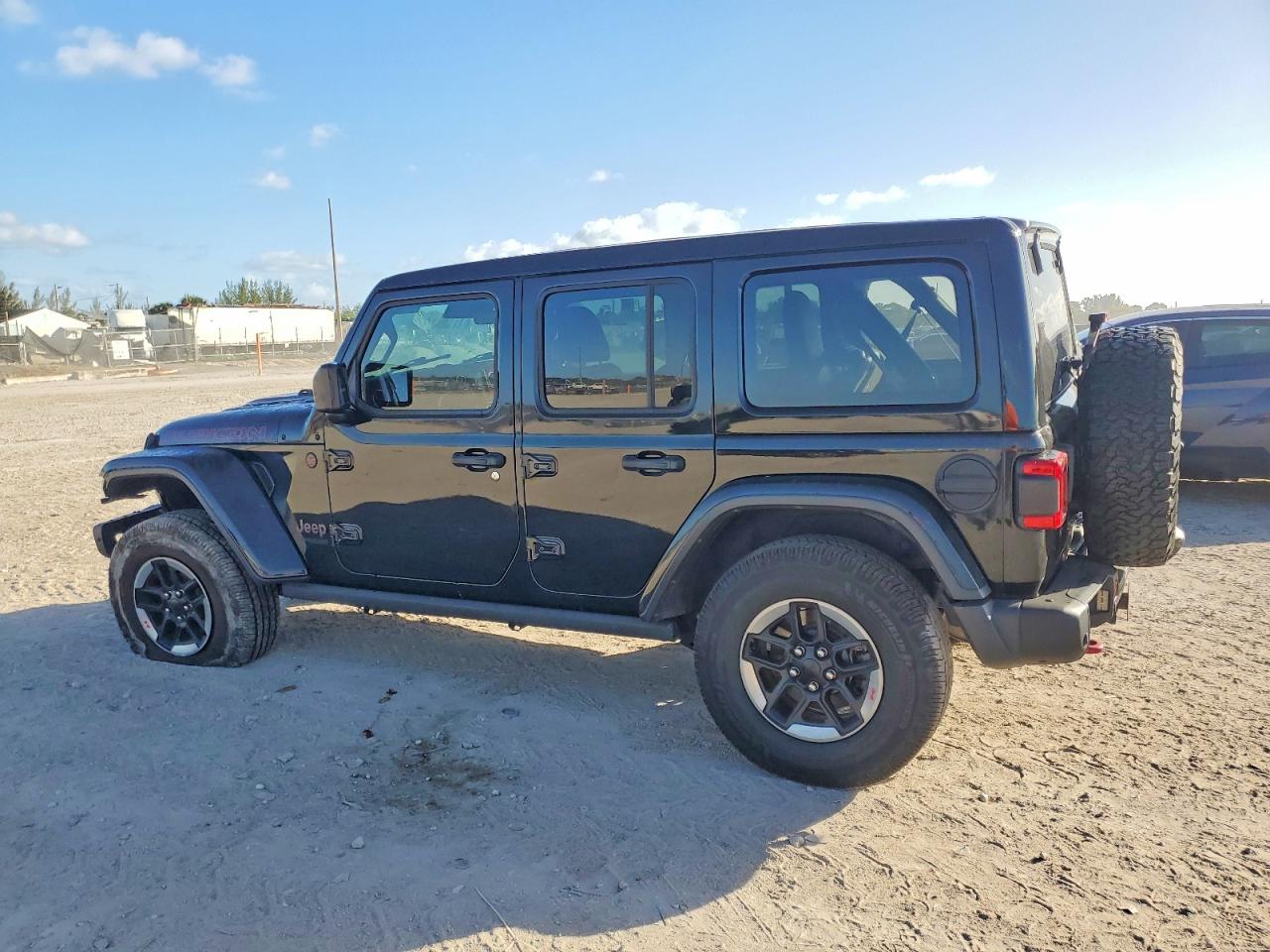 2019 JEEP WRANGLER UNLIMITED RUBICON photo 2