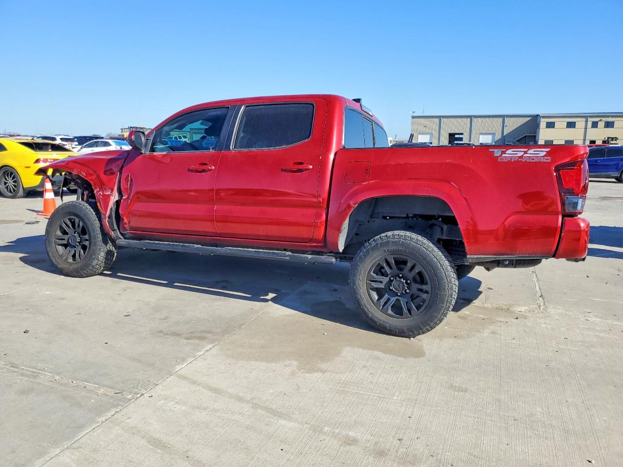 2021 TOYOTA TACOMA DOUBLE CAB photo 2