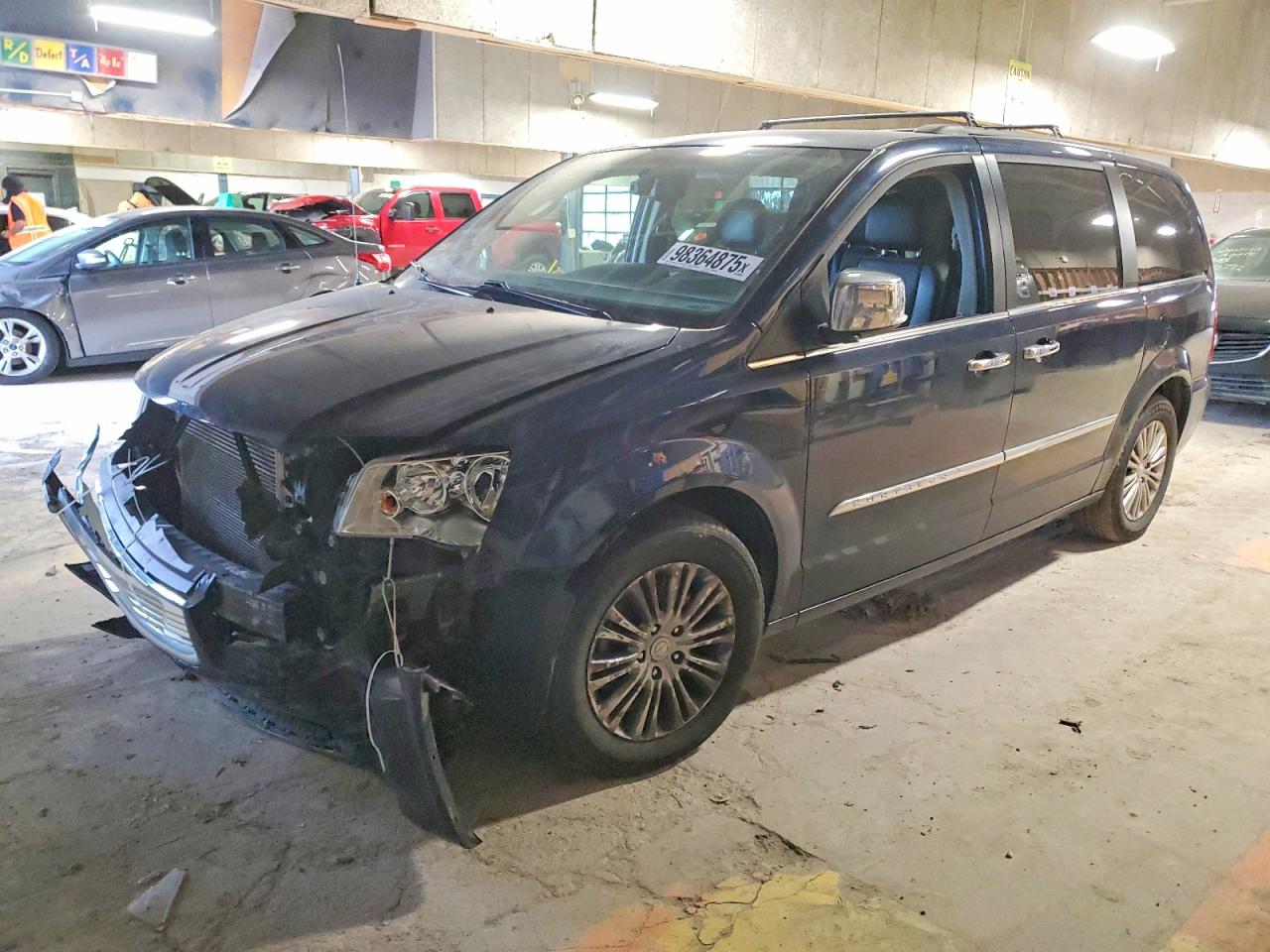 2015 CHRYSLER TOWN & COUNTRY