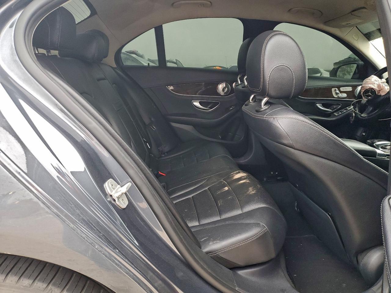 2015 MERCEDES-BENZ C 300 photo 10