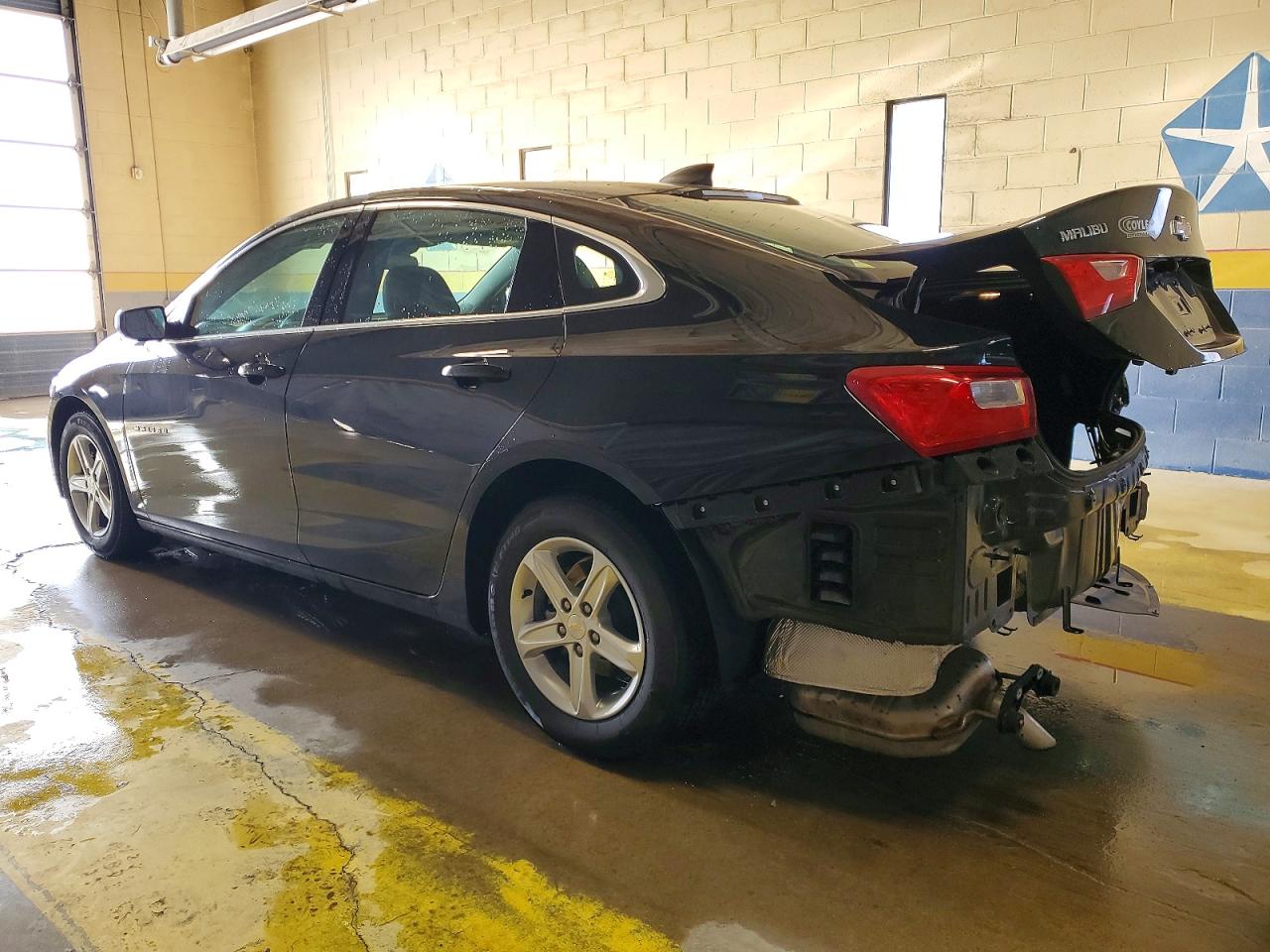 2024 CHEVROLET MALIBU LS photo 2