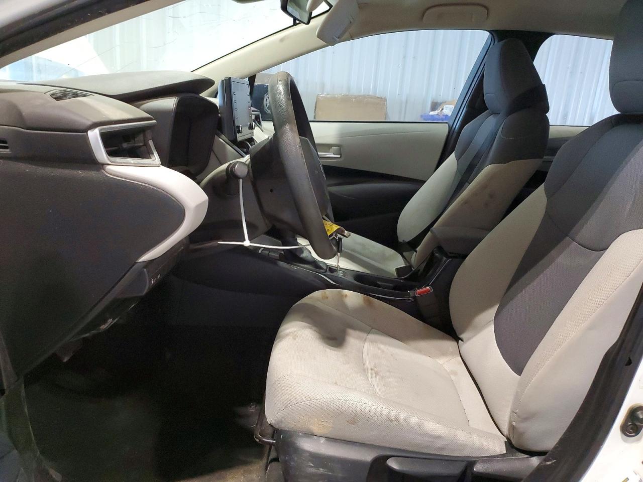 2021 TOYOTA COROLLA L photo 7