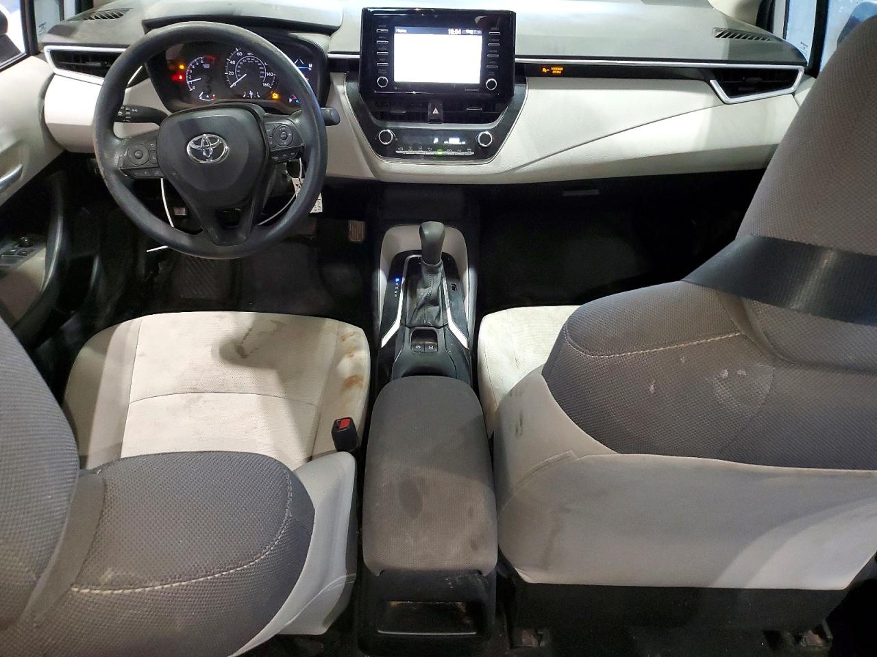 2021 TOYOTA COROLLA L photo 8
