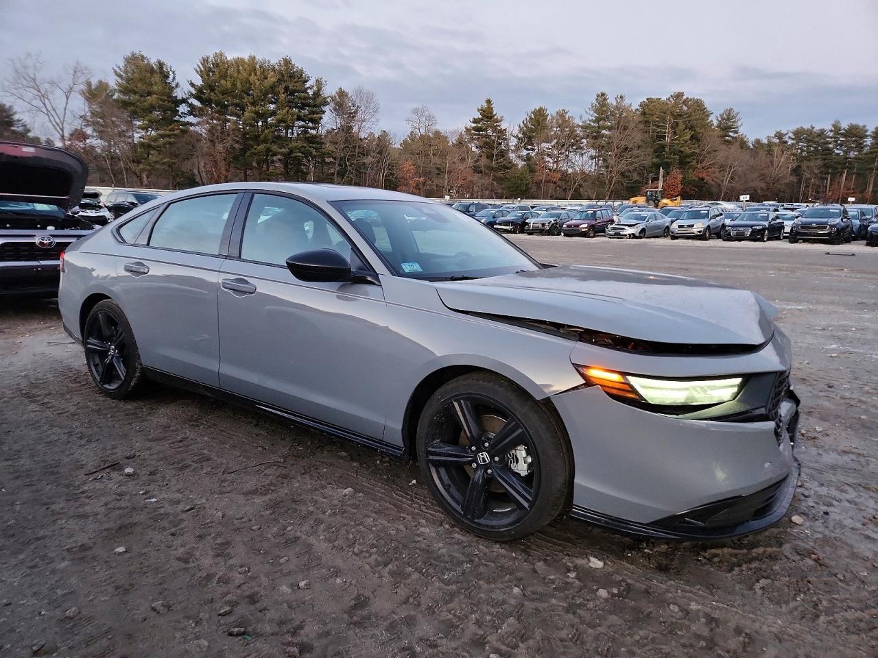 2025 HONDA ACCORD HYBRID SPORT-L photo 4