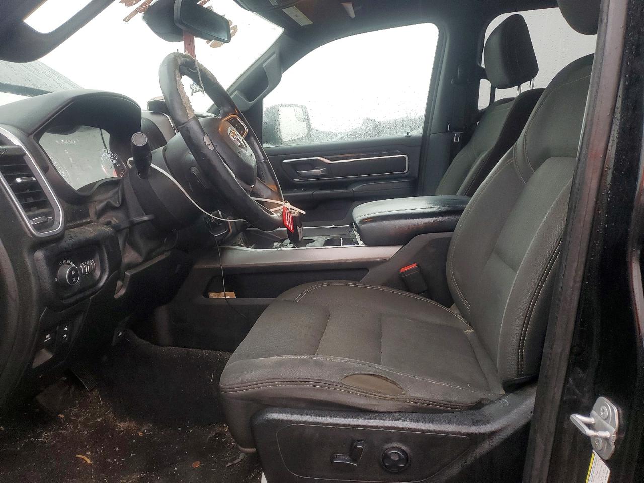 2019 RAM 1500 BIG HORN/LONE STAR photo 13