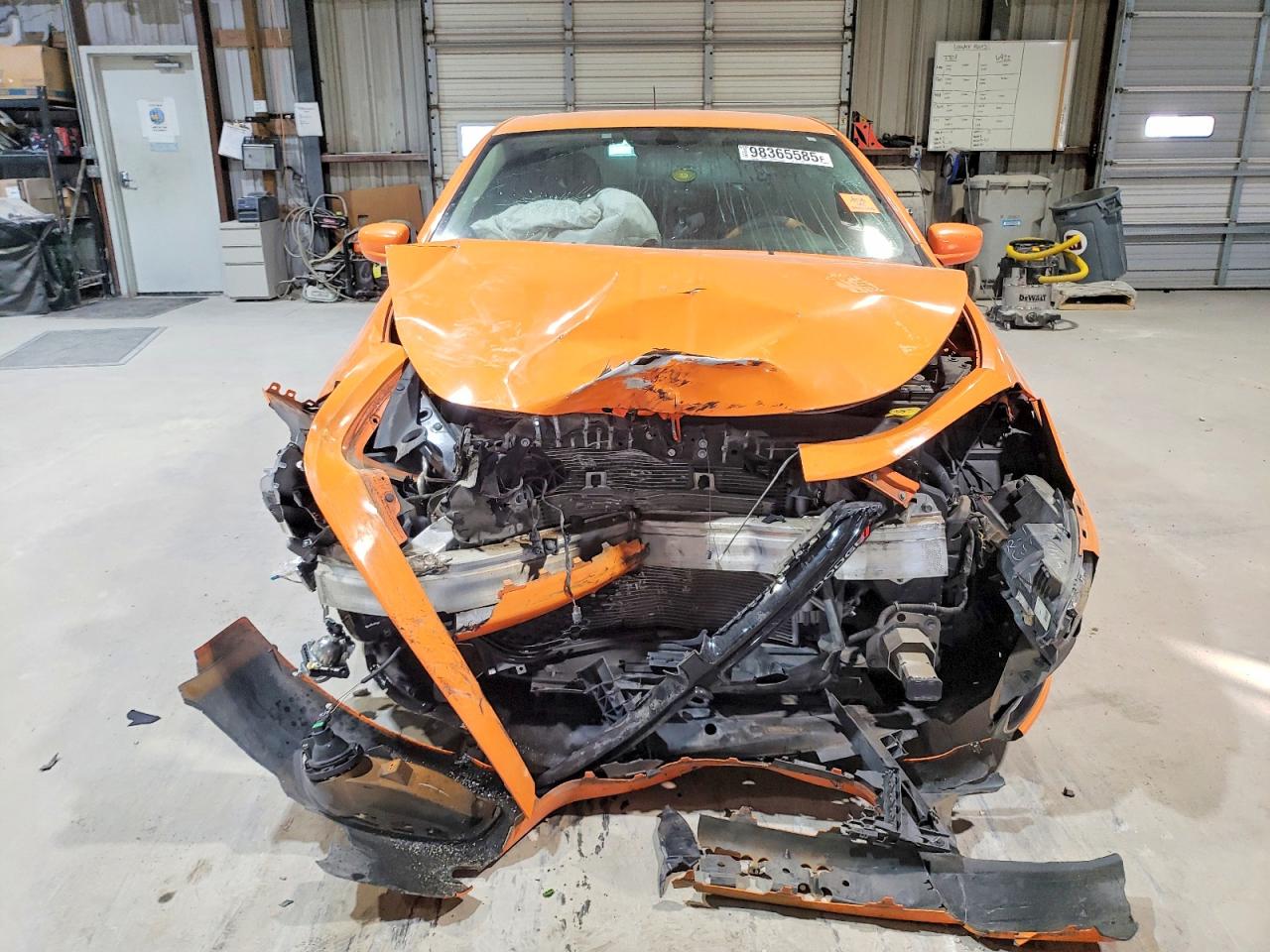 2013 DODGE DART SXT photo 5