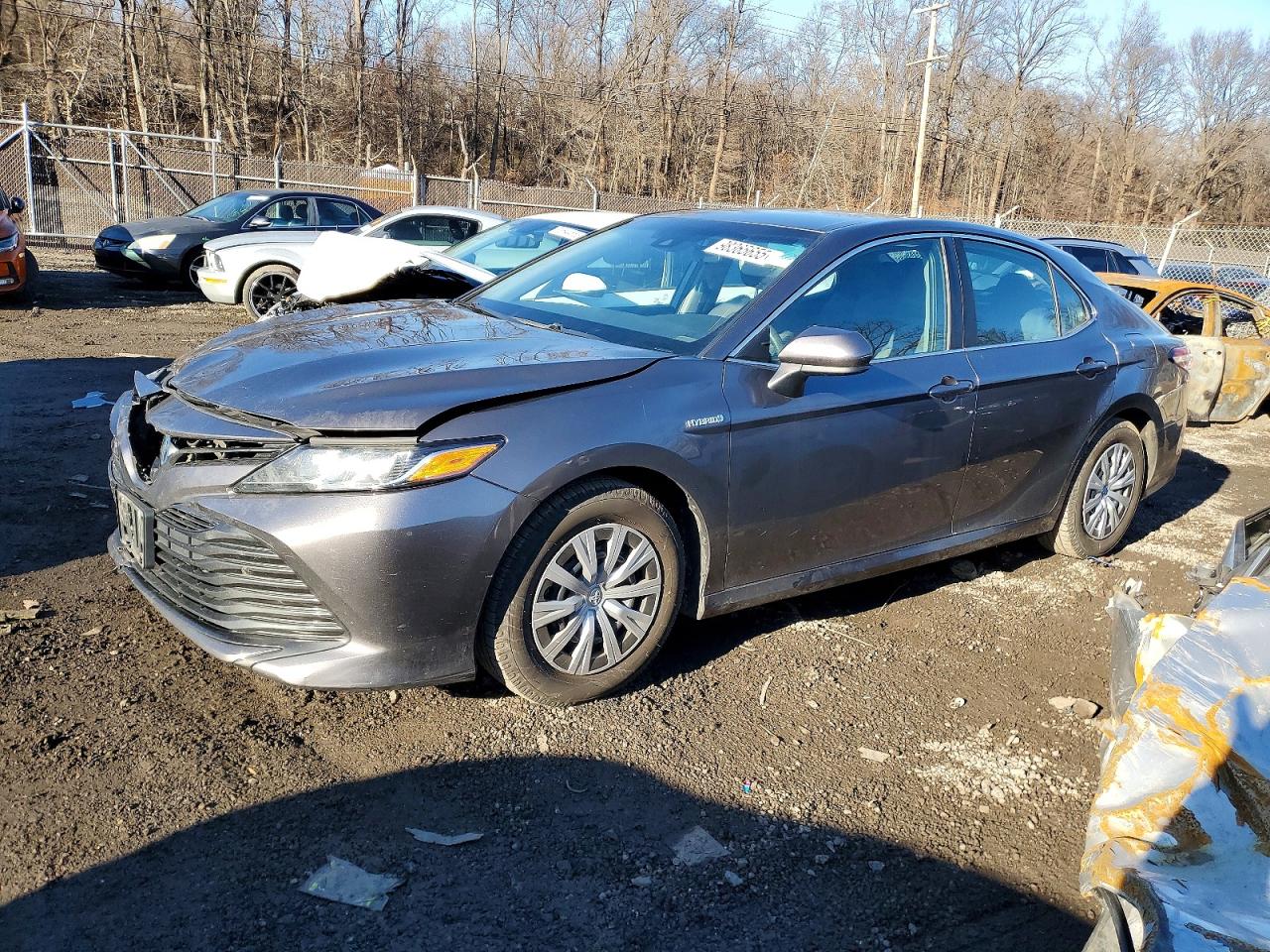 2018 TOYOTA CAMRY
