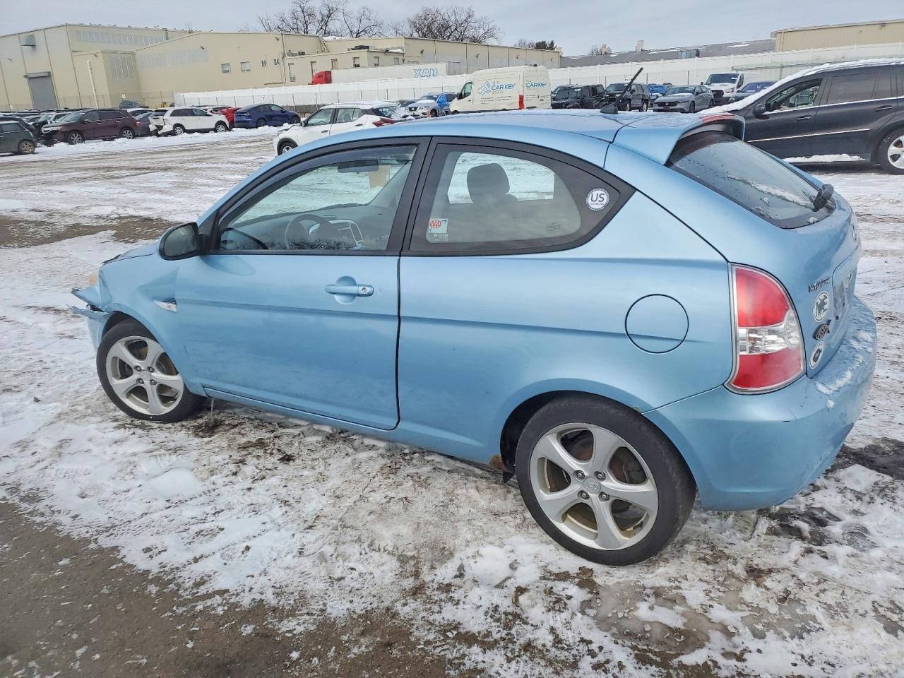 2007 HYUNDAI ACCENT SE photo 2