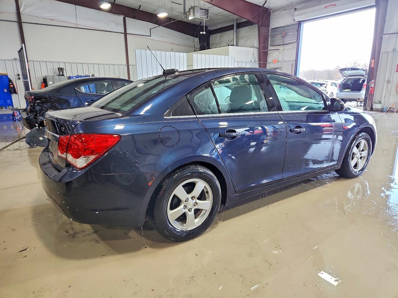 2016 CHEVROLET CRUZE LIMITED LT photo 3