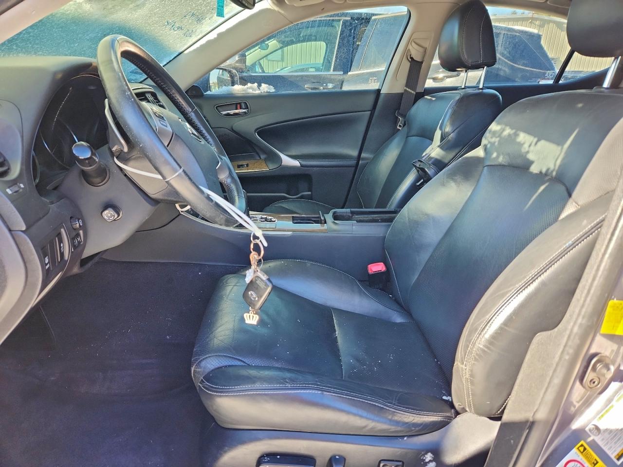 2012 LEXUS IS 250 photo 7