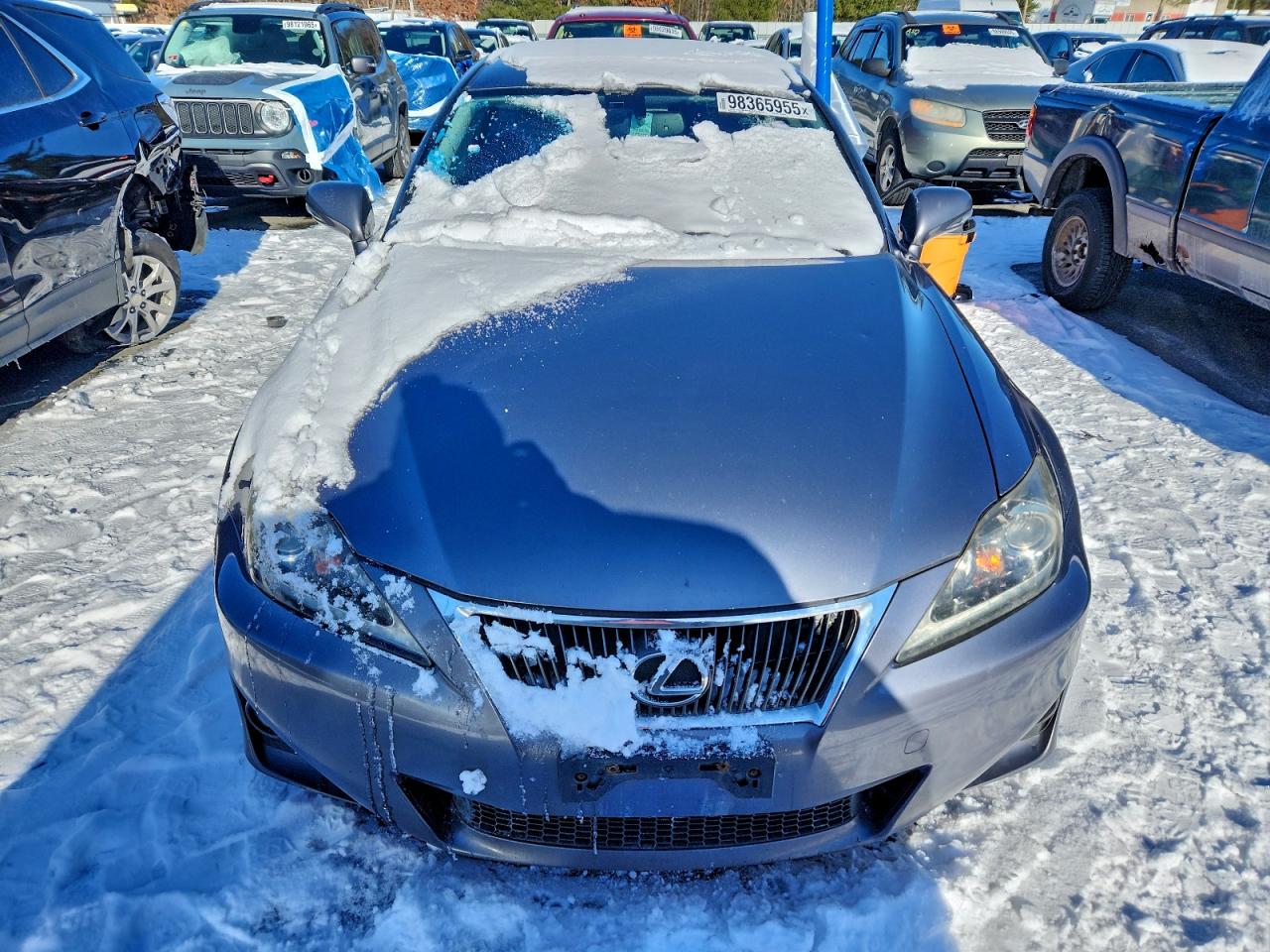2012 LEXUS IS 250 photo 5