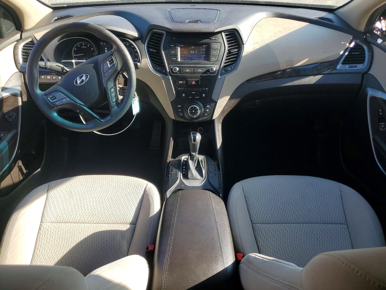 2017 HYUNDAI SANTA FE SPORT photo 8