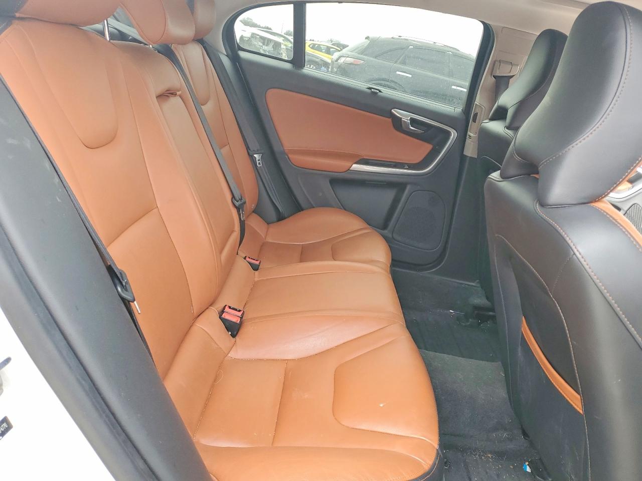 2018 VOLVO S60 PREMIER photo 10