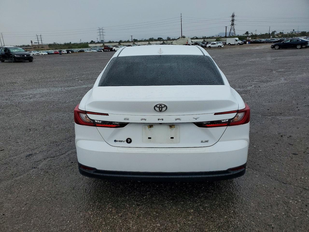 2025 TOYOTA CAMRY XSE photo 6