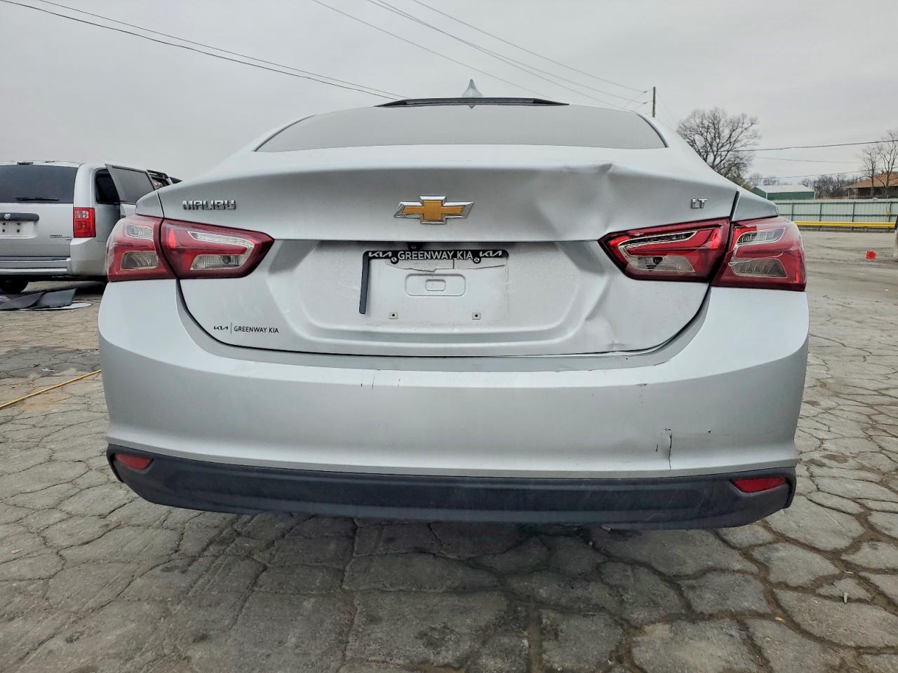2020 CHEVROLET MALIBU LT photo 6